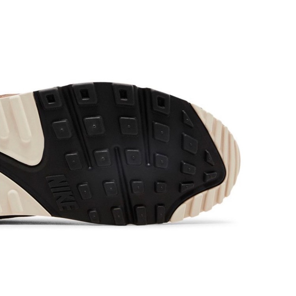 Nike Air Max 90 Khaki and Brown Athletic Shoes - Picture 4 of 10
